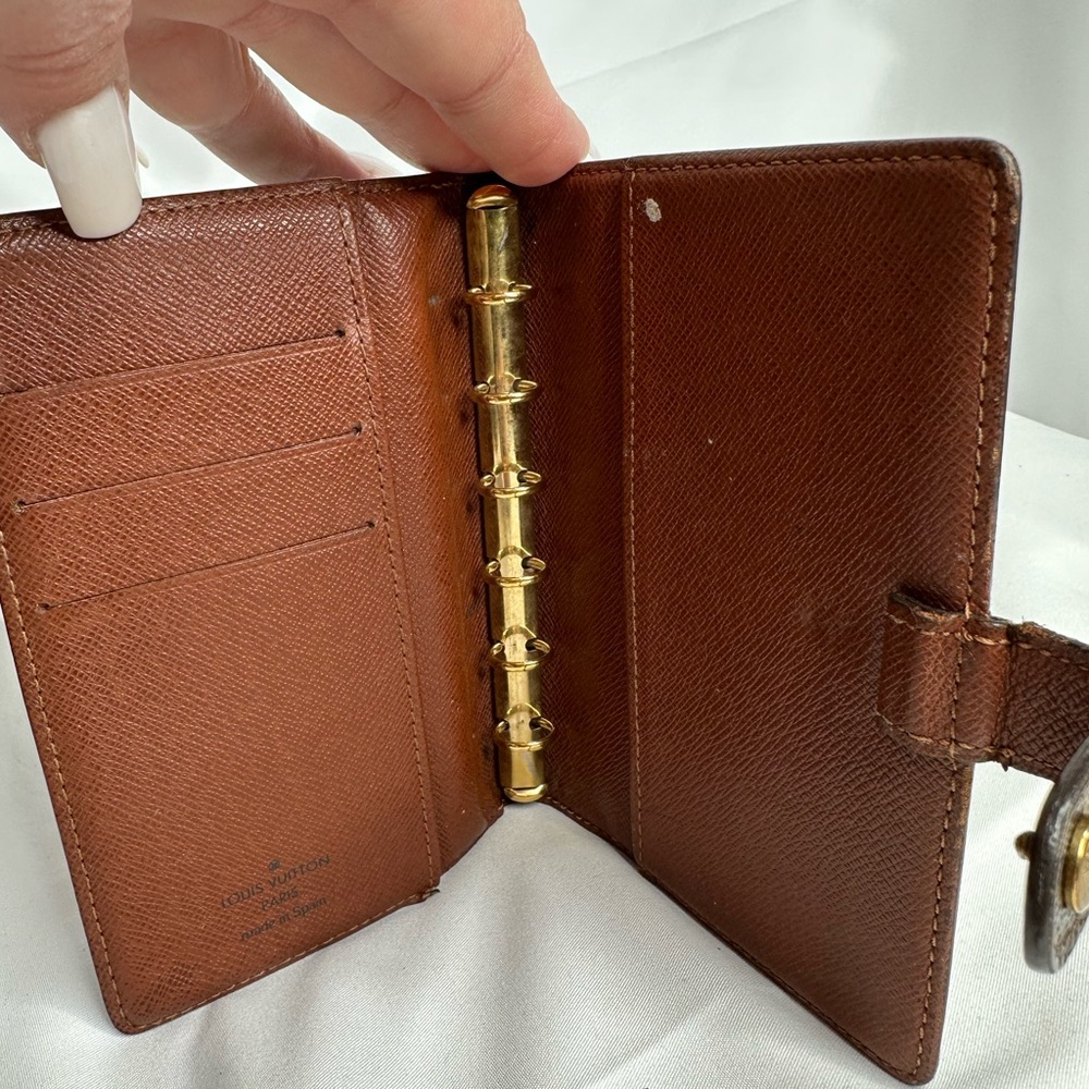 Louis Vuitton Monogram Couverture Passport Pocket Agenda Wallet - Picture 10 of 15